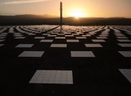 Crescent Dunes NV solar Plant Works Day & Night w/ Molten Salt Storage