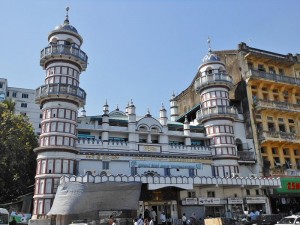 Mosque in Yangon, Myanmar. (January 4, 2013) photo by Michael Coghlan from Adelaide, Australia