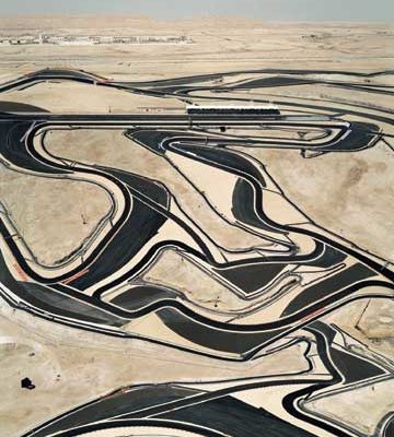 US Should Move Navy Base from Bahrain