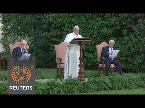 Pope Francis hosts Israeli, Palestinian Leaders as “Brothers”