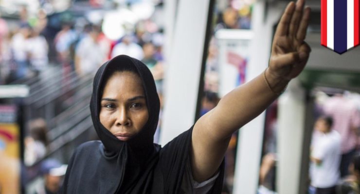 Junta arrests Thai Protesters using ‘Hunger Games’ 3-finger Salute at Mockingjay Premiere