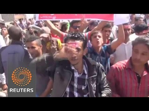 Yemen:  Saudi backs Sunni revolution against Shiite Houthi Rebels linked to Iran