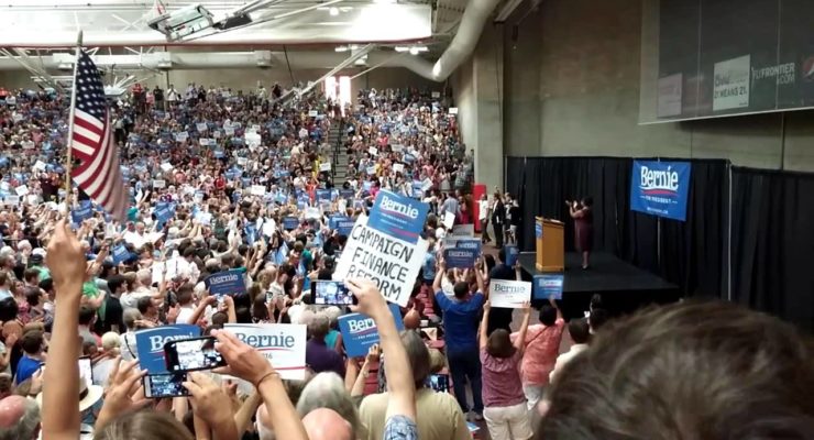 Massive turnout for Bernie Sanders in Denver: Is he Gaining on Hillary Clinton?