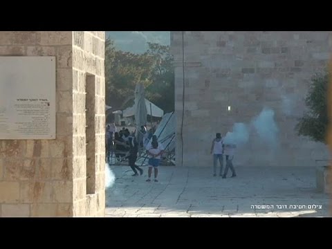 Jerusalem: Abbas warns Int’l leaders of ‘danger’ over Israeli-Palestinian clashes at Aqsa Mosque