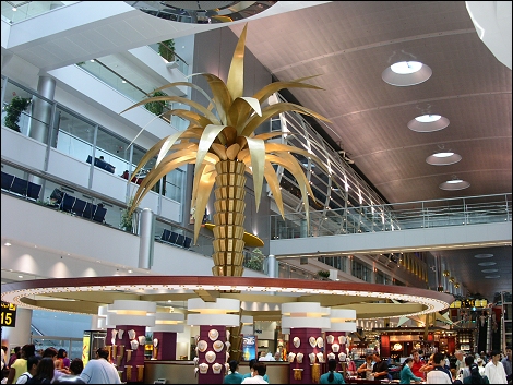 3000 Abandoned Cars at Dubai Airport as Economy Turns Down