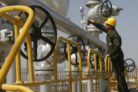 India, China Defy US Congress’ War on Iranian Oil