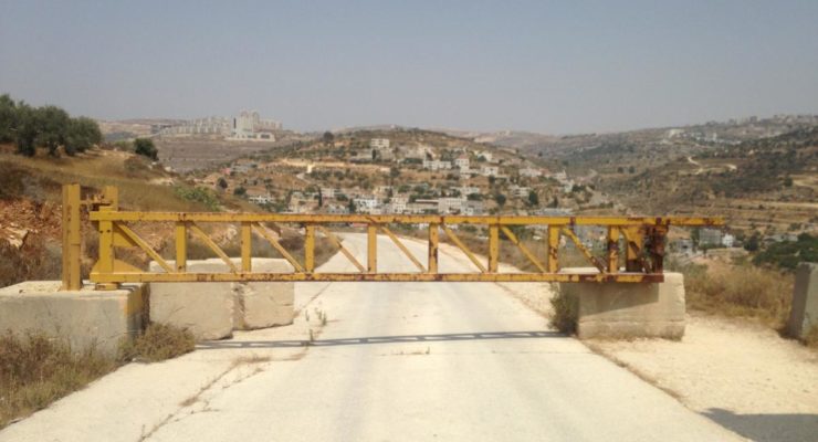 Israeli Banks in Palestinian West Bank Profit from Squatter Settlements (HRW)