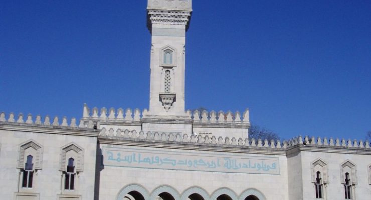 The Fake “Facts” of the Anti-Muslim Bigots and Fear-Mongers