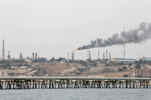 Iran sells Oil through own Energy Exchange to Counter Trump Sanctions