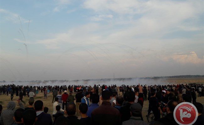 Israeli Snipers Shoot 6 Children, 9 Women & 22 Other Unarmed Protesters in Gaza