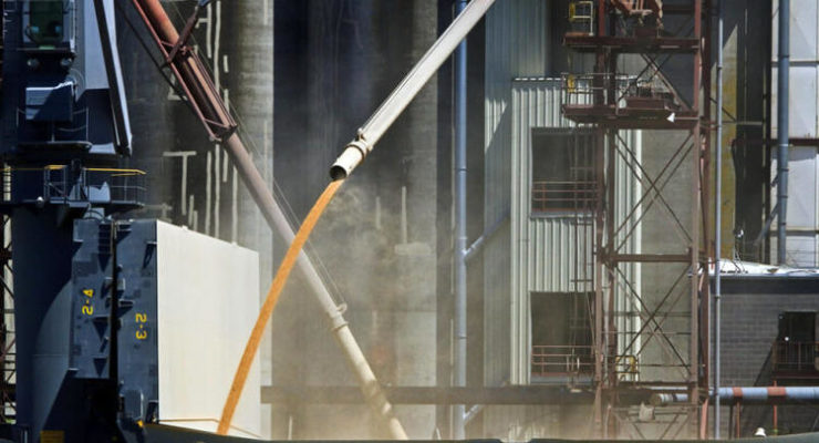 Opening of shipping Routes from Ukraine will not Lessen Commodity and Food pressure on the Middle East and North Africa