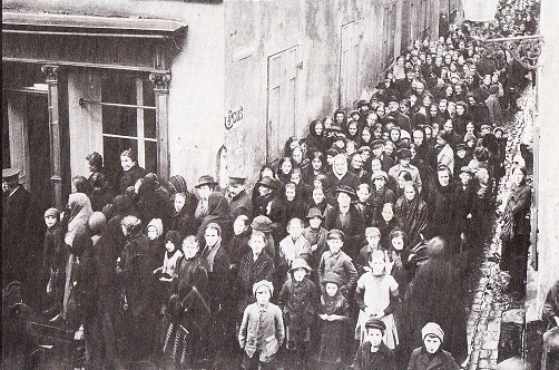 Weimar’s Lesson: It’s the Violence, Not the Speech
