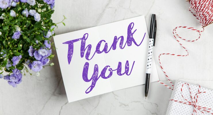 Gratitude comes with Benefits: Overcoming Negativity in Times of Stress
