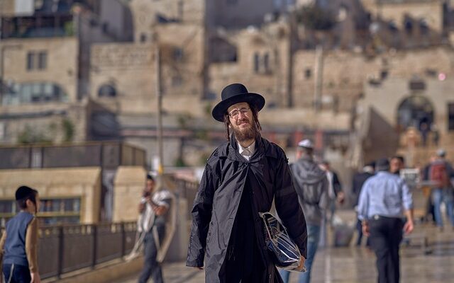 Israel: Will Ultra-Orthodox Jews’ Opposition to Conscription Bring down Netanyahu’s Gov’t