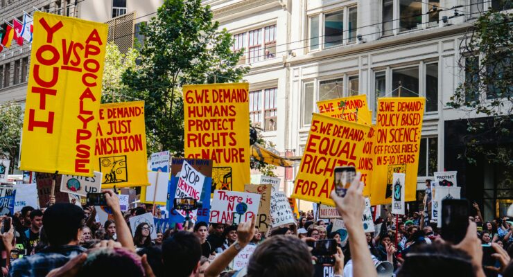 A new Youth-led Lawsuit is challenging Trump’s Fossil Fuel Orders