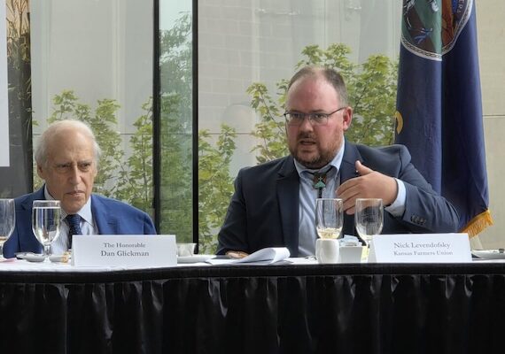 Tariffs trickle into Cost of Thanksgiving Dinner, jilting Consumers and Farmers