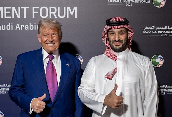 Trump Shifts to Monarchy Promotion in Middle East